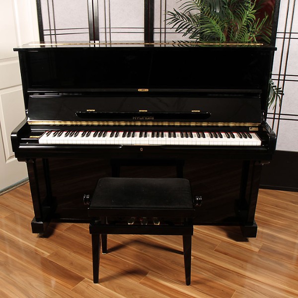 Hyundai pianos for sale: 2005 Hyundai Upright - $3,500