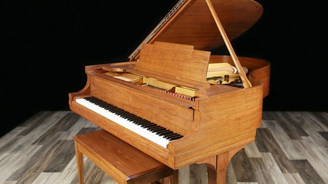 <span>1925</span> Steinway M