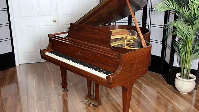 <span>1941</span> Steinway M